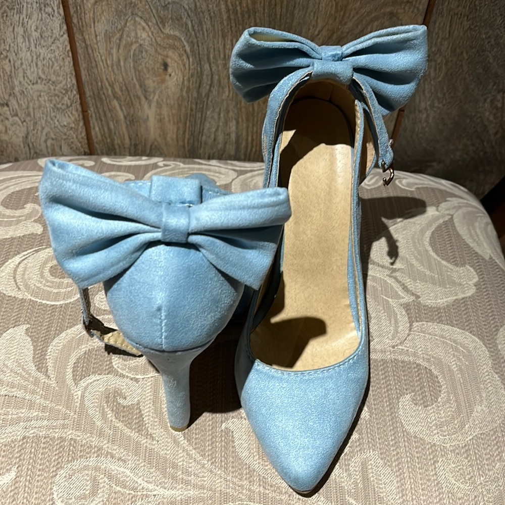 Escarpins Suède bleu poudre